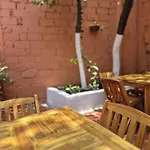Hostal Casa Rosa